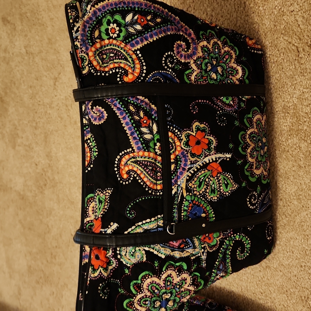 Vera bradley black paisley print bag